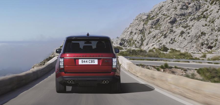  Land Rover Range Rover SVAutobiography Dynamic 2016 года  (фото 26 из 35)